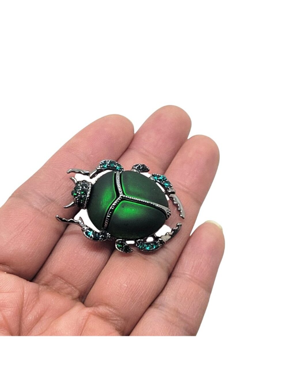 Vintage Vibes Green Beetle Brooch Scarab Pin Emerald Rhinestone Silver Tone 1.5" - Picture 2 of 5